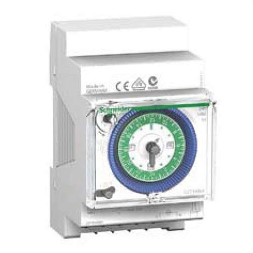 Interruttore orario analogico IH 24H con 3 moduli SRM 1C-16A con riferimento CCT16364 del marchio SCHNEIDER ELECTRIC
