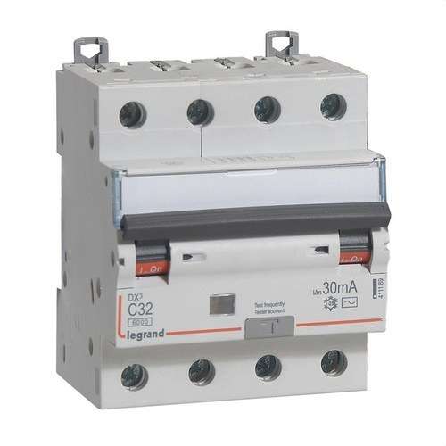 Differenziale magnetotermico DX3 4P 30mA C32 con riferimento 411189 del marchio LEGRAND
