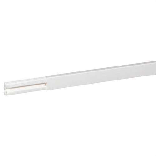 Canalina adesiva 32x12,5mm DLPLUS con riferimento 030015 del marchio LEGRAND