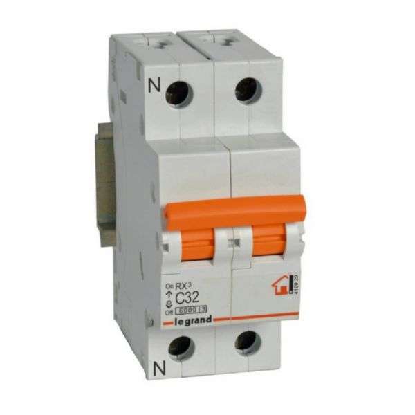 Magnetotermico RX³ - 1P+N - 230V~ - 32A - curva C con riferimento 419929 del marchio LEGRAND