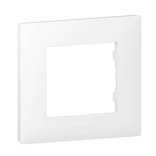 Cornice ad incasso monoposto bianca opaca Niloé Step con riferimento 864171 del marchio LEGRAND