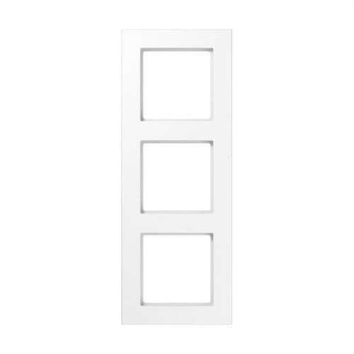 Cornice tripla bianco alpino Serie A550 con riferimento A5583BFWW del marchio JUNG