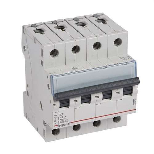 Interruttore Magnetotermico TX3 4P 32A Curva C 6kA con riferimento 403629 del marchio LEGRAND