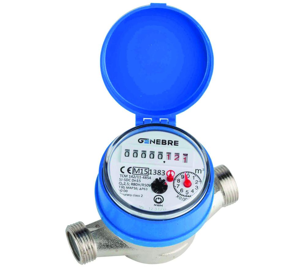Contatore d'acqua fredda a getto singolo 3/4x3/4" DN15 con riferimento 6110C 05 del marchio GENEBRE
