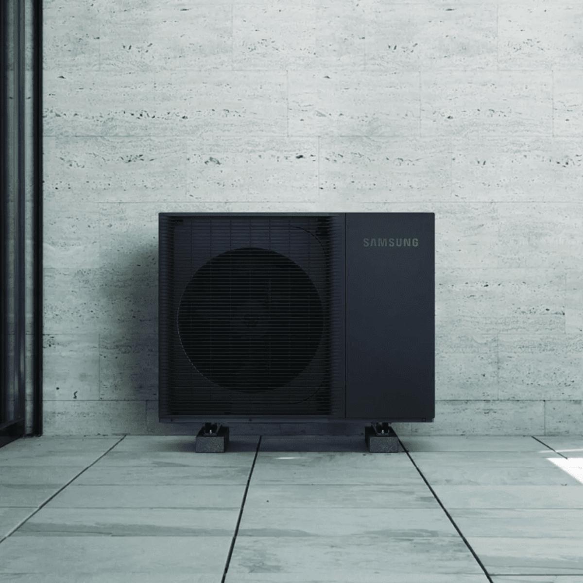 Samsung EHS HT 8 kW Monobloc Aerothermal Set + 260 Litre ClimateHub with reference KITSAMEHSHT8+260 from the brand SAMSUNG