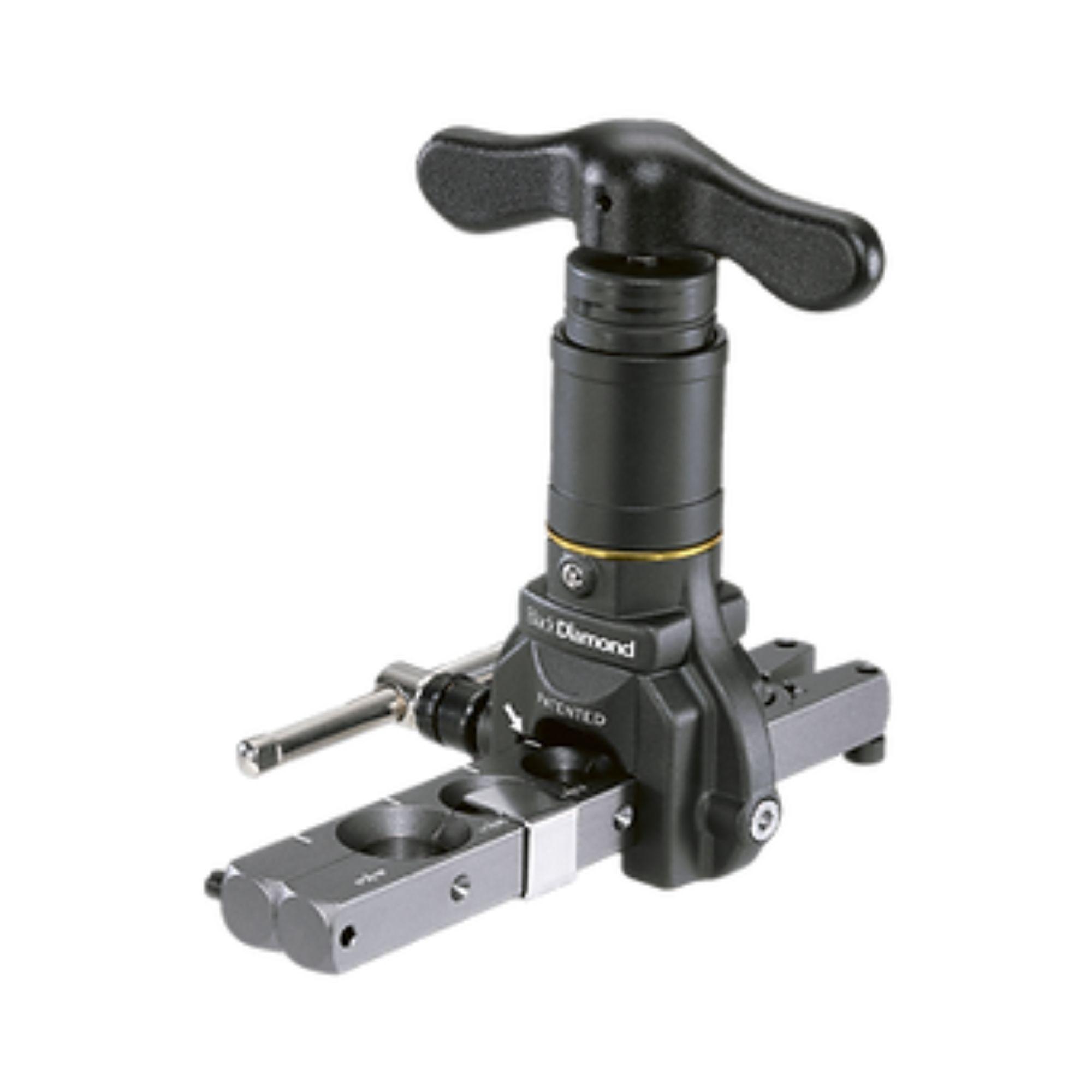 Ribaditore con adattatore per trapano BlackDiamond con riferimento 7004-3302 del marchio ZIMAKLIMA