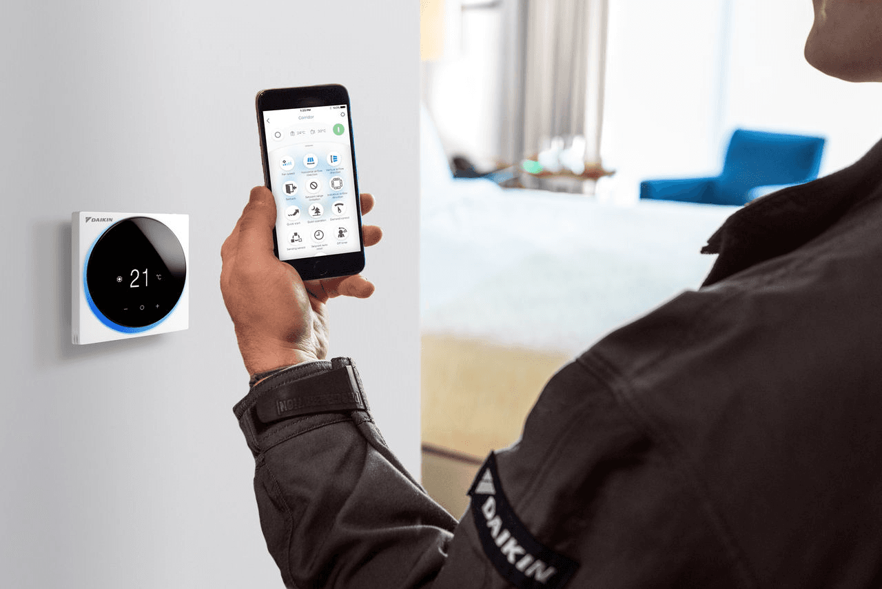 Termostato cablato Daikin Madoka BRC1H52W con riferimento BRC1H52W del marchio DAIKIN