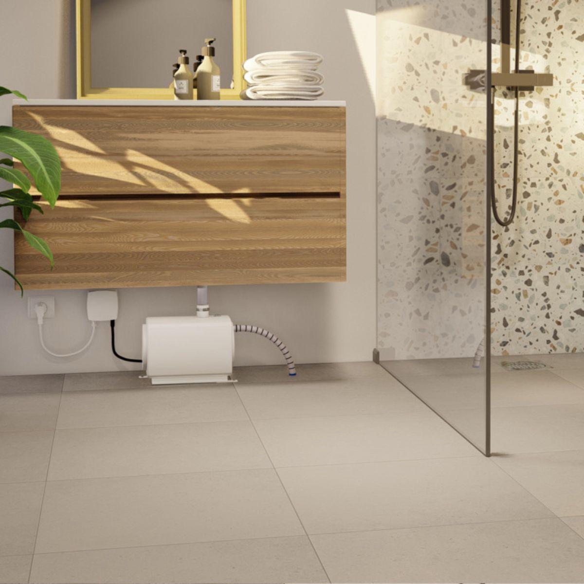 Pompa dell'acqua aspirante con scarico per doccia SFA Sanifloor+ 1 con riferimento HIFLOOR1 del marchio SFA SANITRIT